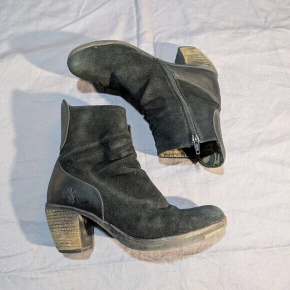 Fly London Black Suede and Leather Sipper Ankle Boots Women Size 38 - Picture 8 of 10